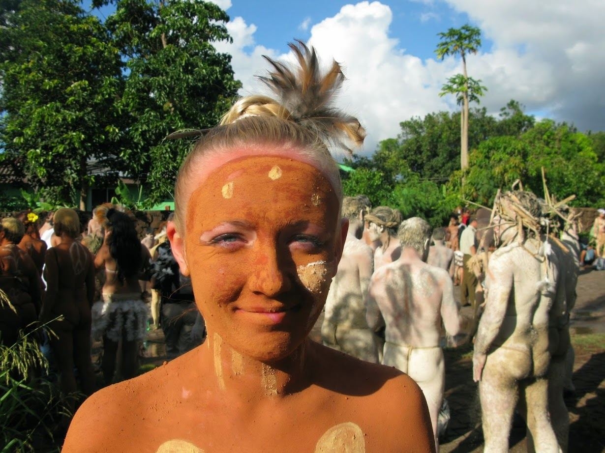 keliautoja Velykų salos festivalyje