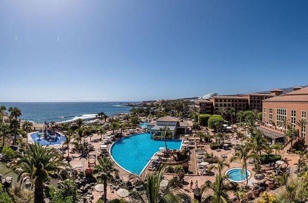 La Kaleta. Romantiškas poilsis nuolatos žaliuojančioje ir saulėtoje TENERIFĖJE. Skrydis, 7n. viešbutyje H10 COSTA ADEJE PALACE 4*, su pusryčiais ir vakariene - nuo 845 €!