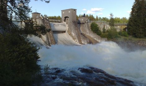 Suomija. Imatros vandens jėgainė.