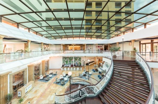 Kosta Adechė. Nuostabus laikas su šeima TENERIFĖJE. Skrydis, 7n. viešbutyje BE LIVE EXPERIENCE LA NINA 4*, su "viskas įskaičiuota" - nuo 735 €!