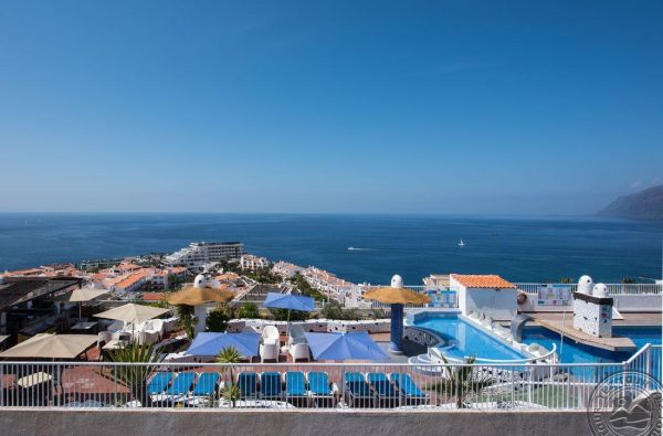 Puerto de Santiago. Aplankykite vieną gražiausių ir populiariausių salų žemėje - TENERIFĘ. Skrydis, 7n. viešbutyje VIGILIA PARK 2*, be maitinimo - nuo 510 €!