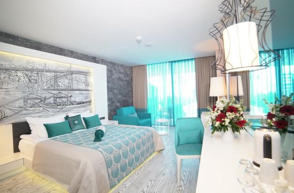 BELEKAS. Pabodo žiūrėti į kompiuterį? Metas padėti darbus į stalčių. Pagalvokite apie saulę, krištolo skaidrumo jūrą ir pakvieskite save tuo pasilepinti. Skrydis, 7 n. 5* SUENO HOTELS DELUXE BELEK viešbutyje su „ultra viskas įskaičiuota“ maitinimu!Tobula!