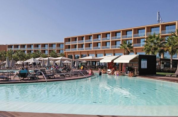 ALBUFEIRA. Išsiilgusiems ramybės, tai puikus pasirinkimas ALGARVĖJE. Skrydis, 7n. viešbutyje VIDAMAR RESORT ALGARVE 5*, su pusryčiais ir vakariene - nuo 839 €!