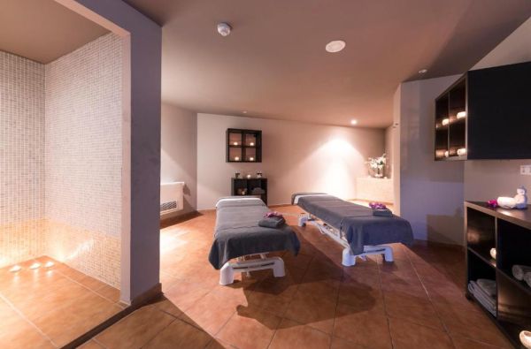 Kosta Adechė. Nuostabus laikas su šeima TENERIFĖJE. Skrydis, 7n. viešbutyje BE LIVE EXPERIENCE LA NINA 4*, su "viskas įskaičiuota" - nuo 735 €!