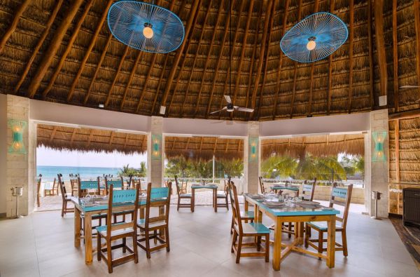 Nuotaikingos ir saulėtos atostogos Meksikoje! Skrydis, pervežimas ir 10 n. viešbutyje Catalonia Playa Maroma 5* su „viskas įskaičiuota“