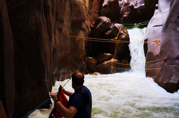 JORDANIJA – dykumų paslaptys, Petros stebuklas su poilsiu prie Raudonosios jūros 12d.