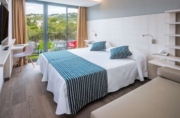 Tossa de Maras. Nuostabi vieta Jūsų ramioms atostogoms Ispanijoje. Skrydis, 7n. viešbutyje GHT SA RIERA 4*, su pusryčiais - nuo 525 €!