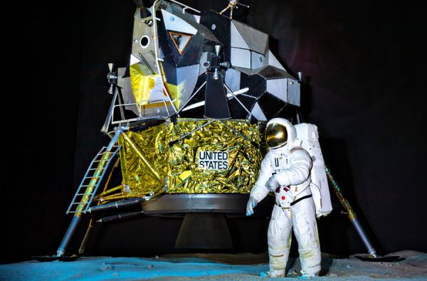 Šv. Kalėdų ir Naujųjų metų sutikimas kruizinėje kelionėje po Karibus naujausiu MSC WORLD AMERICA laivu su vadovu iš Lietuvos