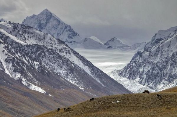 (Ne)atrastasis Pakistanas: kelionė laiku per budų paslaptis, imperijų citadeles ir paslaptingus slėnius