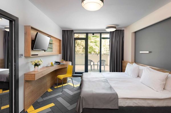 Smagių akimirkų kupinos atostogos Bulgarijoje 4* viešbutyje HVD CLUB BOR  su skrydžiu ir maitinimu „viskas įskaičiuota“