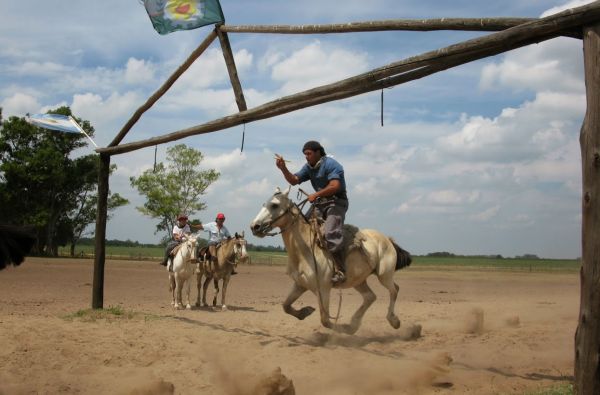 Argentina – ugningojo tango ir ledynų žemė, aplankant gražiausius pasaulyje Igvasu krioklius ir Ugnies žemę 15d.