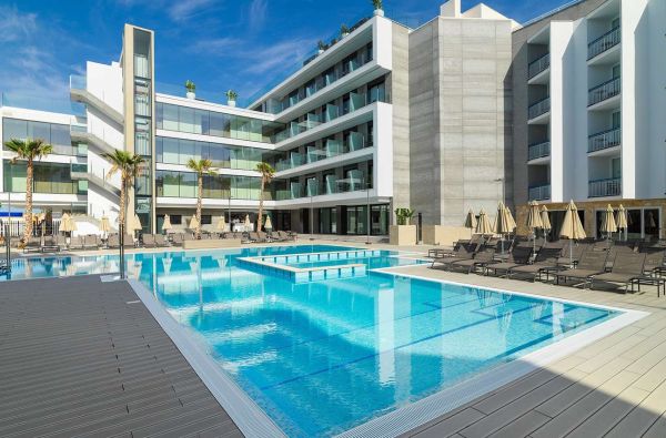SANTA PONSA. Romantiškas pabėgimas į MALJORKĄ. Skrydis, 7n. viešbutyje H10 CASA DEL MAR 4*, su pusryčiais  - nuo 609€