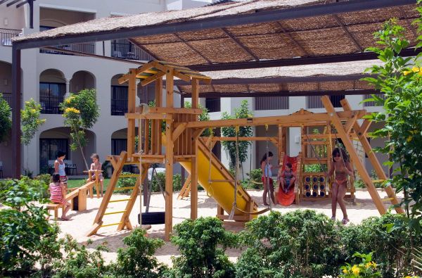 HURGADA. Kokybiškos atostogos. Skrydis, 7n. puikiame viešbutyje JAZ AQUAMARINE RESORT 5* su ”viskas įskaičiuota” maitinimu!