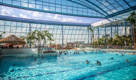 Lenkija. Suntago vandens parkas.