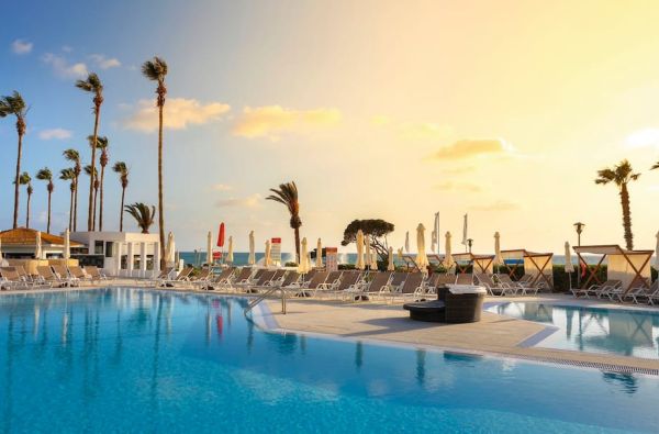 Įsimintinos atostogos Kipre 4* viešbutyje Leonardo Plaza Cypria Maris Beach&SPA