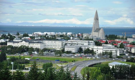 Islandija. Užgesę ugnikalniai, lavos laukai ir elfų sakmės 8d.