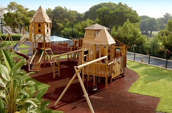 BELEKAS. Aktyvios vasaros atostogos Turkijoje su teniso rakete! TITANIC DELUXE GOLF BELEK 5* viešbutis – tobulas pasirinkimas aktyvaus poilsio mėgėjams! Skrydis, 7 nakvynės VIP klasės 5* viešbutyje su „ultra viskas įskaičiuota“ maitinimu