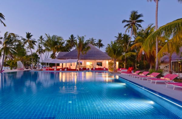 Aktyvios šeimos atostogos Maldyvuose! Skrydis, pervežimas ir 7 n. viešbutyje KANDIMA 5* su pusryčiais ir vakarienėmis plius