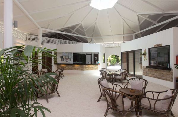 Malonios atostogos Maldyvuose! Skrydis, pervežimas ir 7 n. viešbutyje EMBUDU VILLAGE MALDIVES 3* su pusryčiais, pietumis ir vakarienėmis