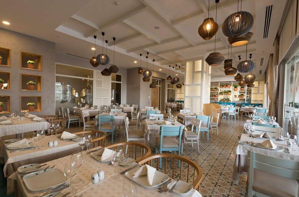 KEMERAS. Sužvejokite vasaros atostogas jau dabar! Poilsiaukite stilingame BARUT KEMER COLLECTION 5* viešbutyje Turkijoje ir mėgaukitės pasaulinio lygio aptarnavimu! Skrydis, 7 nakvynės 5* viešbutyje su „ultra viskas įskaičiuota“ maitinimu