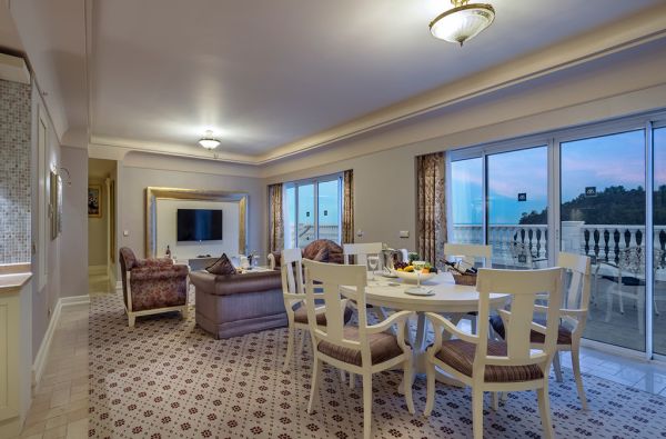 KEMERAS.Pasitikite vasarą po palme! Lepinkitės saulės spinduliais! Tikras atsipalaidavimas saulėtoje Turkijoje NIRVANA DOLCE VITA 5* viešbutyje. Leiskitės į nepakartojamų atostogų sūkurį!Skrydis,7 n. 5* viešbutyje su „ultra viskas įskaičiuota" maitinimu