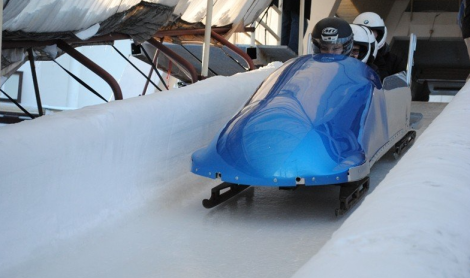 Latvija. Bobslėjaus trasa.