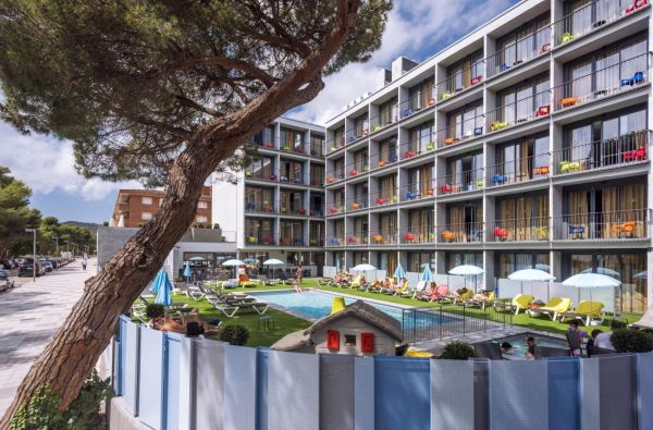 Tossa de Maras. Nuostabi vieta Jūsų ramioms atostogoms Ispanijoje. Skrydis, 7n. viešbutyje GHT SA RIERA 4*, su pusryčiais - nuo 525 €!