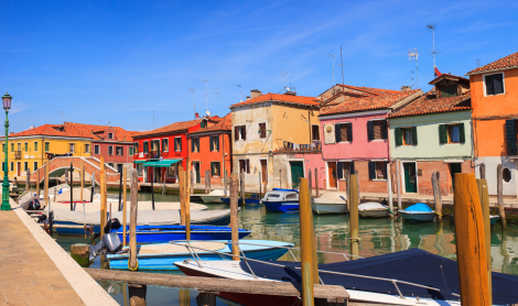 Italija. Murano sala.