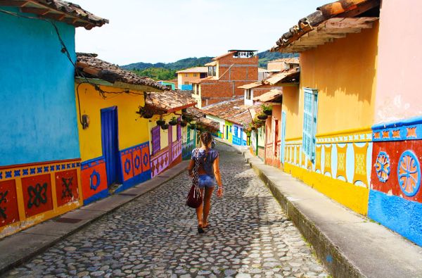 Kolumbija - Ekvadoras. Galapagų salos. Lotynų Amerikos paslaptis 17d.