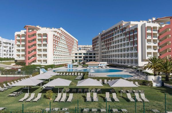 ALBUFEIRA - Porches. Neužmirštamos šeimos atostogos ALGARVĖJE. Skrydis, 7n. viešbutyje BE LIVE FAMILY PALMEIRAS VILLAGE 4****, su viskas įskaičiuota  - nuo 719 €!