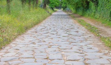 Italija. Apijaus kelias.