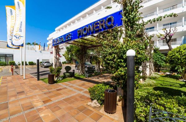 Santa Ponso. Išsvajotos šeimos atostogos MALJORKOJE. Skrydis, 7n. viešbutyje GLOBALES PIONERO SANTA PONSA 4*, su pusryčiais ir vakarienėmis - nuo 440 €!