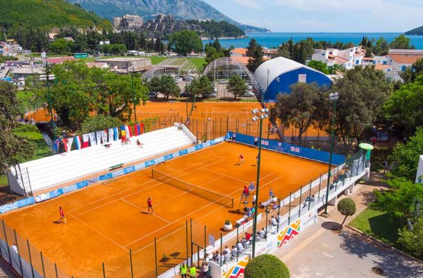 Kokybiškos atostogos JUODKALNIJOJE. Skrydis, 7n. puikiame viešbutyje SLOVENSKA PLAZA HOTEL COMPLEX 3* su „pusryčiais“ – 509 €!