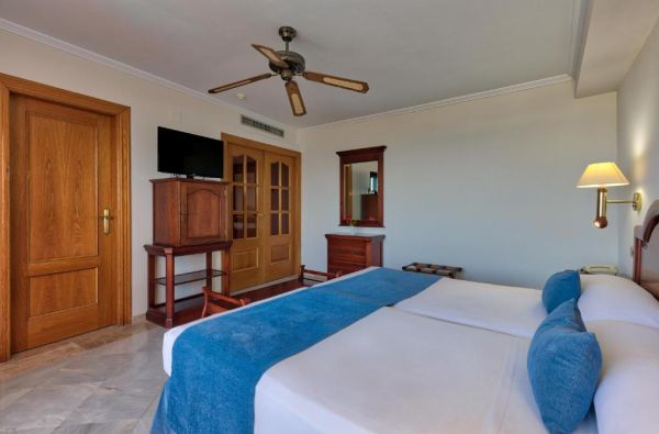 MARBELJA. Spalvingos atostogos – Pietų Ispanijoje. Skrydis, 7n. viešbutyje MARBELLA PLAYA 4*, su pusryčiais - nuo 699 €!