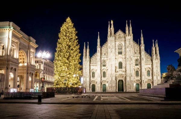 Naujieji metai mados sostinėje Milane 5d.
