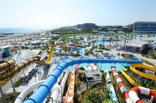 BELEKAS. Pabodo žiūrėti į kompiuterį? Metas padėti darbus į stalčių. Pagalvokite apie saulę, krištolo skaidrumo jūrą ir pakvieskite save tuo pasilepinti. Skrydis, 7 n. 5* SUENO HOTELS DELUXE BELEK viešbutyje su „ultra viskas įskaičiuota“ maitinimu!Tobula!