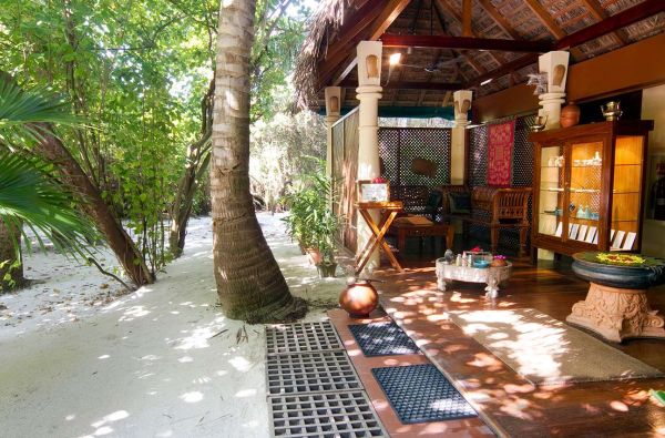 Malonios atostogos Maldyvuose! Skrydis, pervežimas ir 7 n. viešbutyje EMBUDU VILLAGE MALDIVES 3* su pusryčiais, pietumis ir vakarienėmis