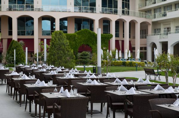 KEMERAS. Sužvejokite vasaros atostogas jau dabar! Poilsiaukite stilingame BARUT KEMER COLLECTION 5* viešbutyje Turkijoje ir mėgaukitės pasaulinio lygio aptarnavimu! Skrydis, 7 nakvynės 5* viešbutyje su „ultra viskas įskaičiuota“ maitinimu