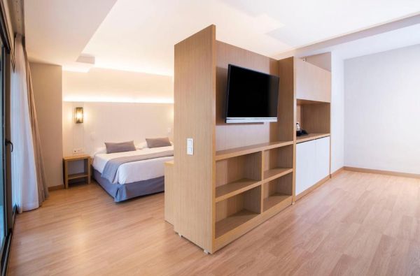 BENALMADENA. Nepaprastai nuostabios atostogos – Pietų Ispanijoje. Skrydis, 7n. viešbutyje ESTIVAL TORREQUEBRADA 4*+, su pusryčiais - nuo 699 €!