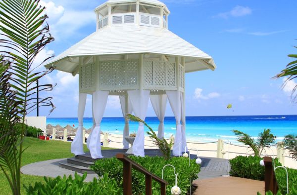 Komfortiškos atostogos Meksikoje!  Skrydis, pervežimas ir 10 n. viešbutyje Paradisus Cancun 5* su „viskas įskaičiuota“