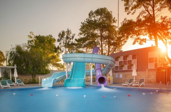 KEMERAS. Sužvejokite vasaros atostogas jau dabar! Poilsiaukite stilingame BARUT KEMER COLLECTION 5* viešbutyje Turkijoje ir mėgaukitės pasaulinio lygio aptarnavimu! Skrydis, 7 nakvynės 5* viešbutyje su „ultra viskas įskaičiuota“ maitinimu