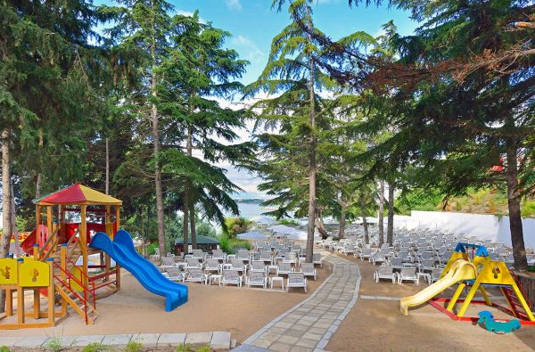 Kvapą gniaužiančios atostogos Bulgarijoje 5* viešbutyje SOL NESSEBAR PALACE su skrydžiu ir maitinimu  „viskas įskaičiuota“