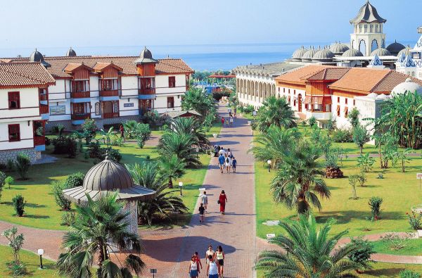 BELEKAS. Įgyvendinkite atostogų svajones! GURAL PREMIER BELEK 5* viešbutis – tobulas pasirinkimas svajonių atostogoms Turkijoje! Skrydis, 7 nakvynės VIP klasės 5* viešbutyje su „ultra viskas įskaičiuota“ maitinimu