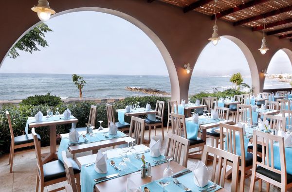 KRETA. Viskas, ko reikia. Skrydis, 7n. puikiame BLUE SEA BEACH 5* viešbutyje su pusryčiais ir vakariene.