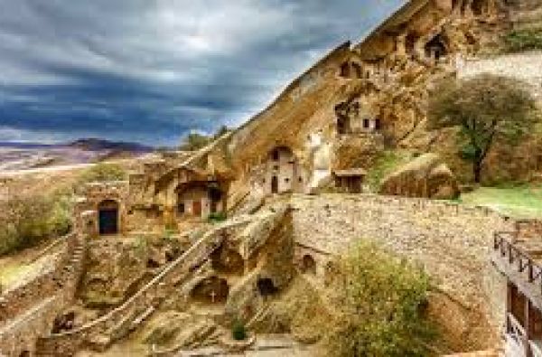 Sakartvelas, Didysis Kaukazas ir Batumis 8d.