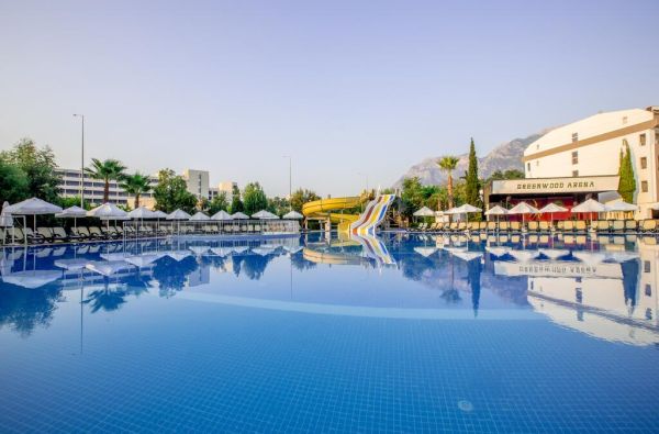 KEMERAS.Populiarioji vasaros žvaigždė, kviečia į svečius! Laikas atsipalaiduoti - pagaudykite saulės spindulius, įmerkite kojas į šiltą jūrą. Skrydis, 7 n. 4* SHERWOOD  GREENWOOD RESORT viešbutyje su „viskas įskaičiuota" maitinimu–Jūsų nuotykių vasara.