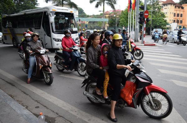 Naujųjų metų sutikimas laive Ha Long įlankoje, poilsis prie Pietų Kinijos jūros ir pažintinė programa po Vietnamą 13d.