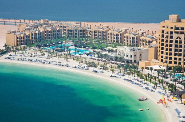 DUBAJUS. Pajuskite rytietiško svetingumo atmosferą DOUBLE TREE BY HILTON RESORT & SPA MARJAN ISLAND 5* viešbutyje. Skrydis, 7 n su pusryčiais tik nuo 1085 EUR