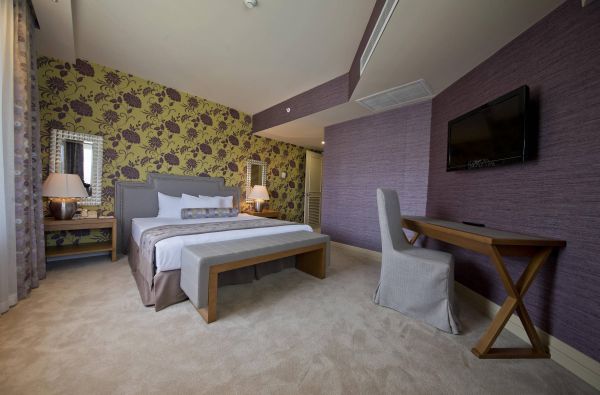 KEMERAS. Sužvejokite vasaros atostogas jau dabar! Poilsiaukite stilingame BARUT KEMER COLLECTION 5* viešbutyje Turkijoje ir mėgaukitės pasaulinio lygio aptarnavimu! Skrydis, 7 nakvynės 5* viešbutyje su „ultra viskas įskaičiuota“ maitinimu