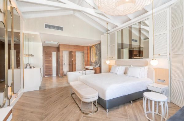 BELEKAS. Aktyvios vasaros atostogos Turkijoje su teniso rakete! TITANIC DELUXE GOLF BELEK 5* viešbutis – tobulas pasirinkimas aktyvaus poilsio mėgėjams! Skrydis, 7 nakvynės VIP klasės 5* viešbutyje su „ultra viskas įskaičiuota“ maitinimu